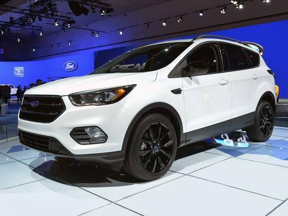 FORD ESCAPE 2018 1FMCU9J95JUA66990 image
