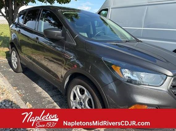 FORD ESCAPE 2018 1FMCU0F70JUA91525 image