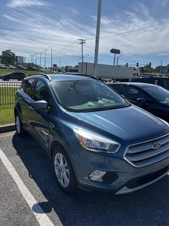 FORD ESCAPE 2018 1FMCU9GD1JUC68057 image