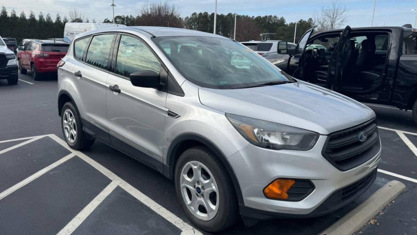 FORD ESCAPE 2018 1FMCU0F74JUA06881 image