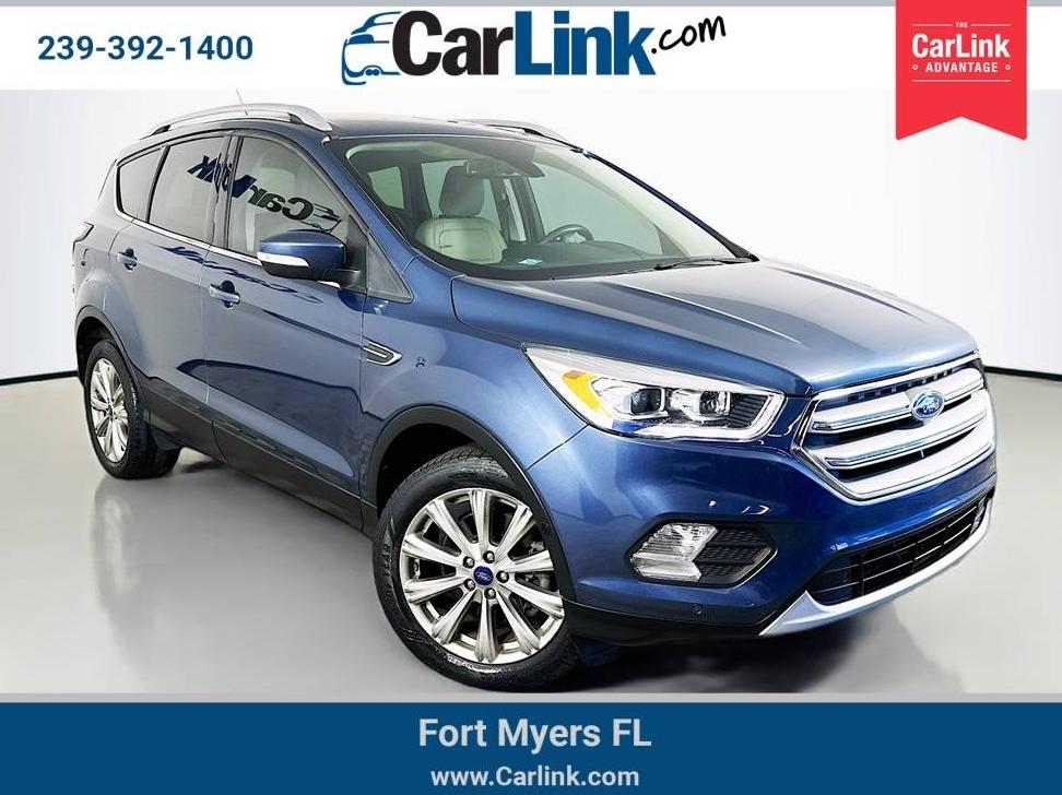 FORD ESCAPE 2018 1FMCU0J91JUC27265 image