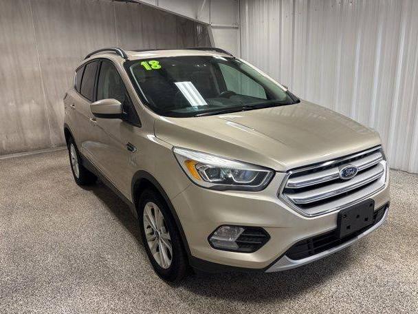 FORD ESCAPE 2018 1FMCU0HD2JUC68045 image