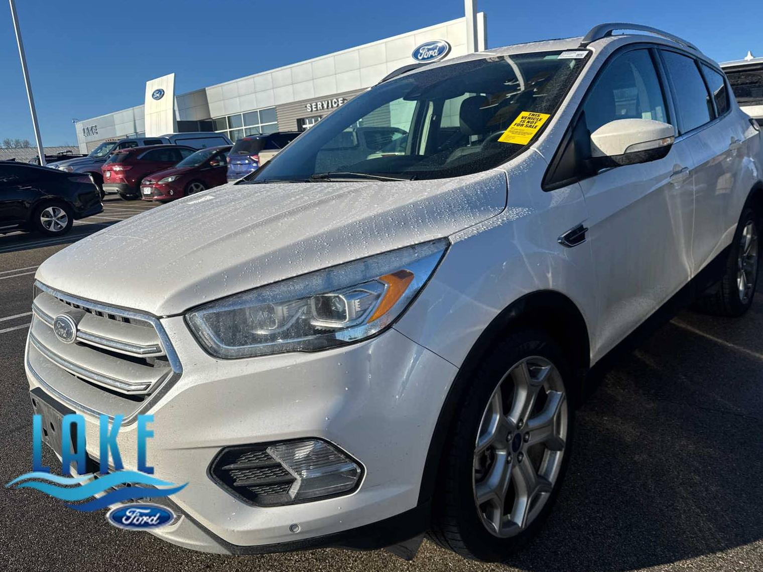 FORD ESCAPE 2018 1FMCU9J99JUA66958 image