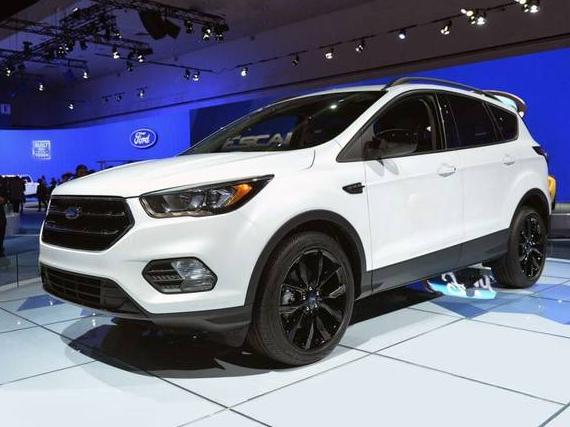 FORD ESCAPE 2018 1FMCU9GDXJUD50742 image