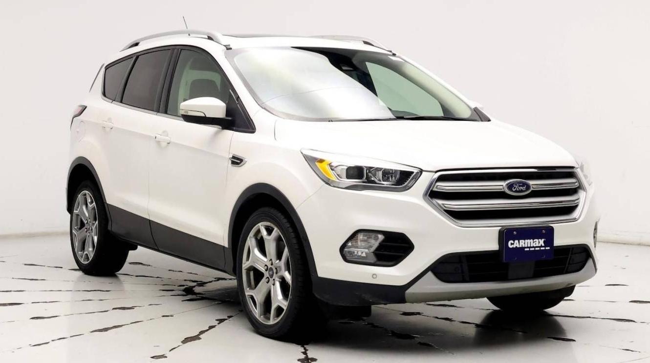 FORD ESCAPE 2018 1FMCU0J91JUD03874 image