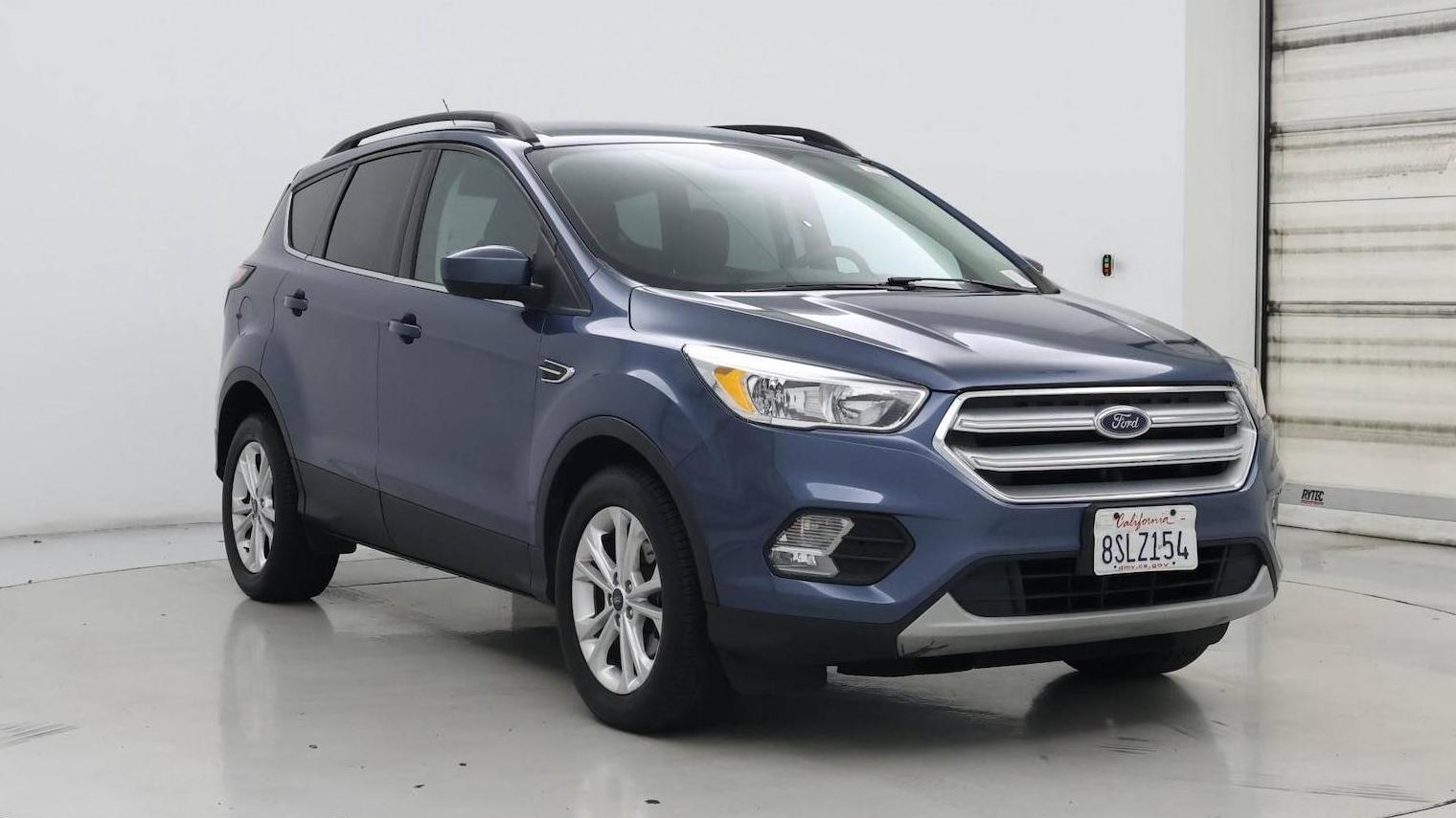 FORD ESCAPE 2018 1FMCU0GD6JUC58040 image