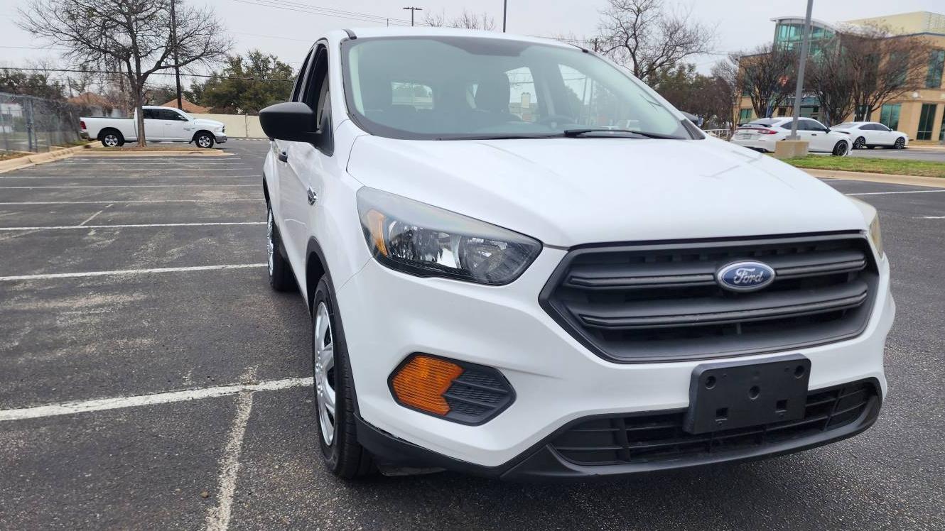 FORD ESCAPE 2018 1FMCU0F79JUA81009 image