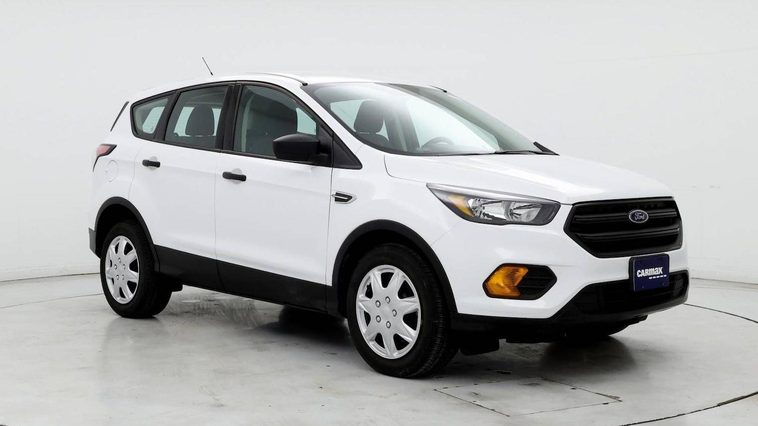 FORD ESCAPE 2018 1FMCU0F70JUD41698 image