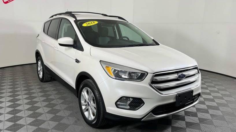 FORD ESCAPE 2018 1FMCU0GD6JUC57924 image