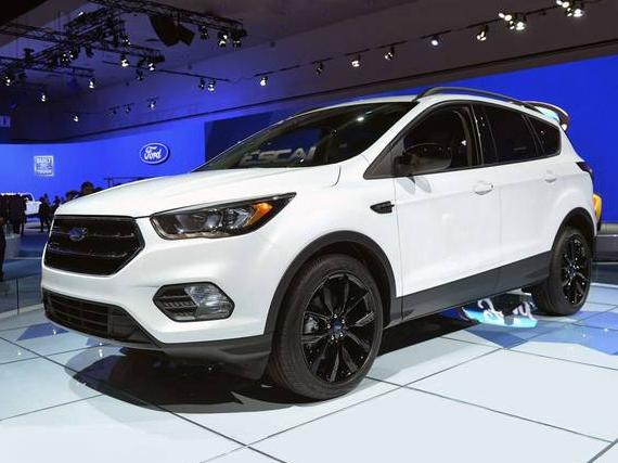 FORD ESCAPE 2018 1FMCU9HD8JUC01194 image