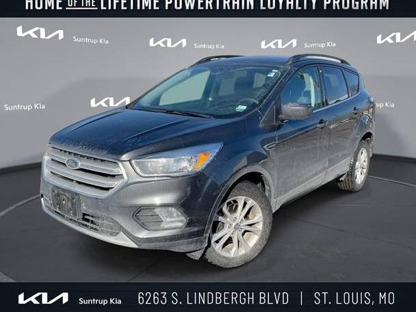 FORD ESCAPE 2018 1FMCU0GD8JUC32412 image