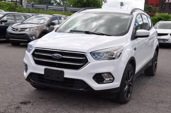 FORD ESCAPE 2018 1FMCU9HD6JUD45892 image
