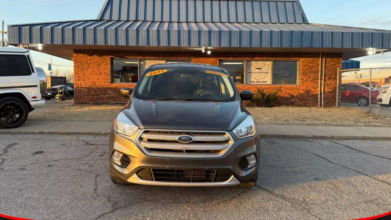 FORD ESCAPE 2017 1FMCU9GD2HUE50392 image