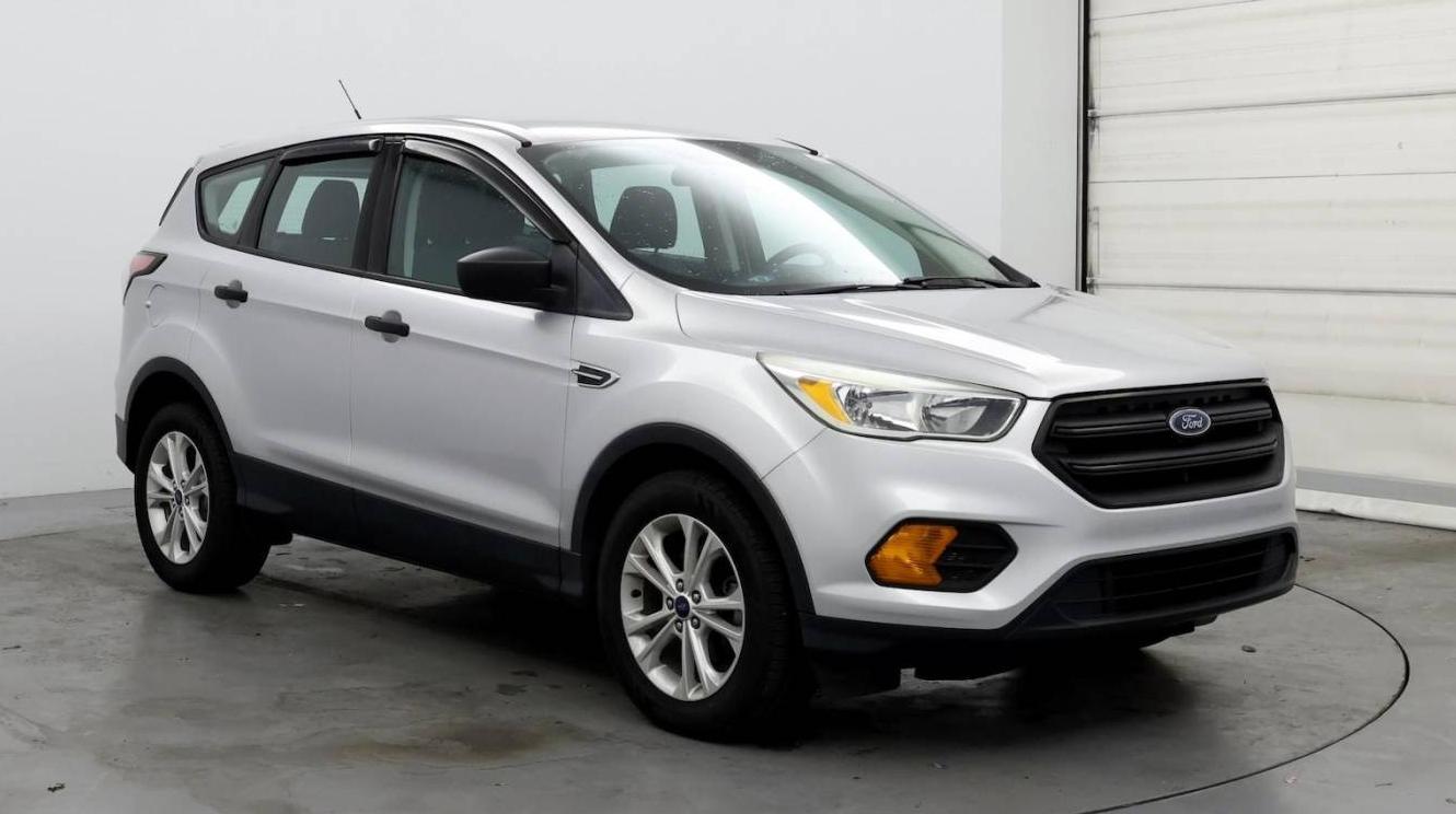 FORD ESCAPE 2017 1FMCU0F7XHUC07517 image