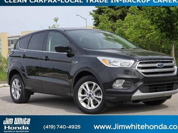 FORD ESCAPE 2017 1FMCU0G94HUC35300 image