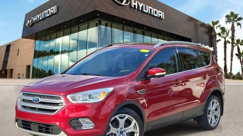 FORD ESCAPE 2017 1FMCU0J9XHUE02090 image