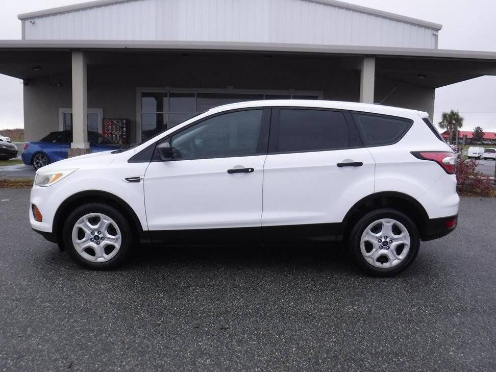 FORD ESCAPE 2017 1FMCU0F74HUE75995 image