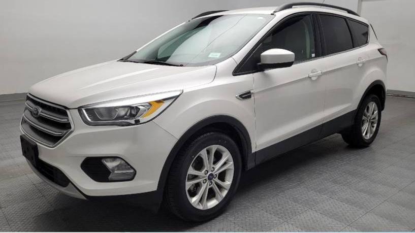 FORD ESCAPE 2017 1FMCU0GD9HUC78079 image