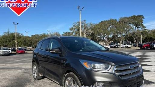 FORD ESCAPE 2017 1FMCU0J99HUD49317 image