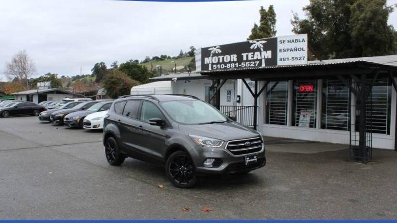 FORD ESCAPE 2017 1FMCU0JD8HUB44396 image