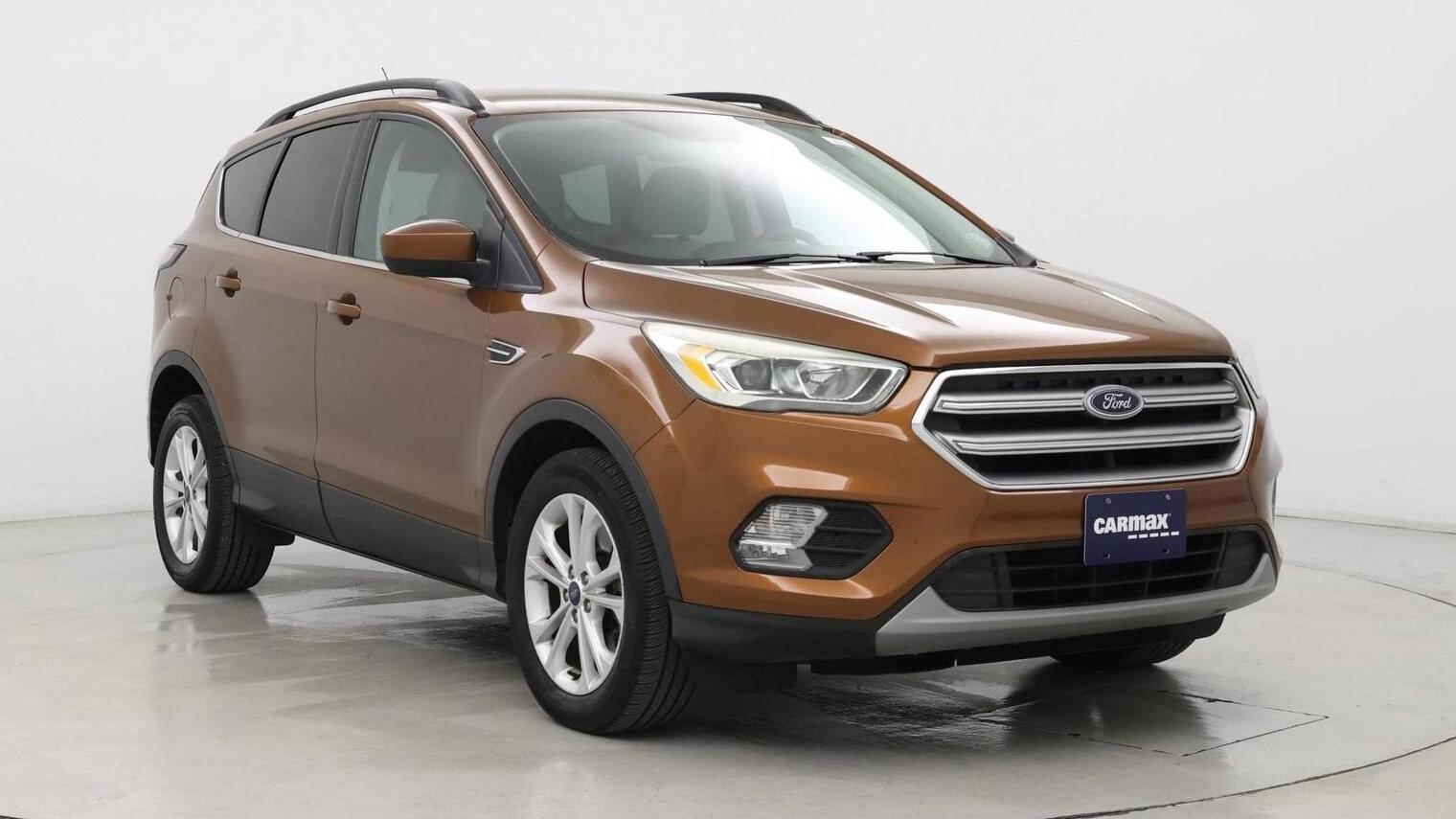 FORD ESCAPE 2017 1FMCU0G9XHUA25462 image