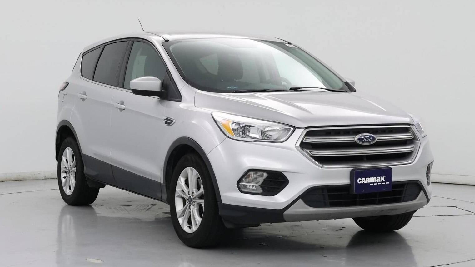 FORD ESCAPE 2017 1FMCU0GD3HUC48740 image