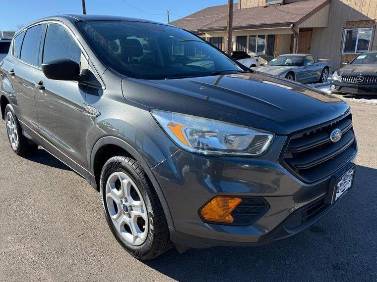 FORD ESCAPE 2017 1FMCU0F71HUE54893 image