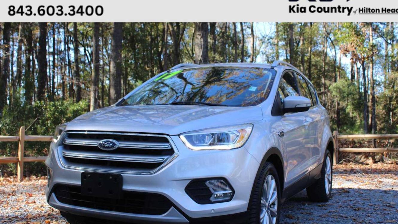 FORD ESCAPE 2017 1FMCU9J98HUC27438 image