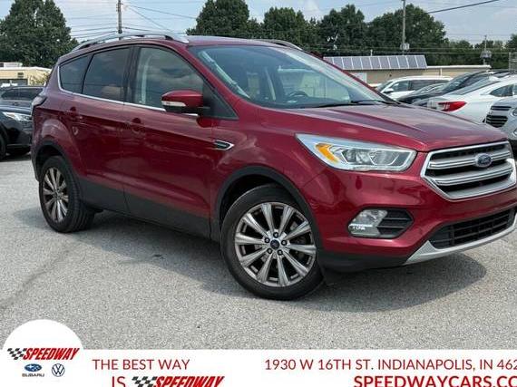 FORD ESCAPE 2017 1FMCU0J90HUC46772 image