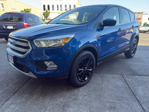 FORD ESCAPE 2017 1FMCU9GD1HUE98272 image