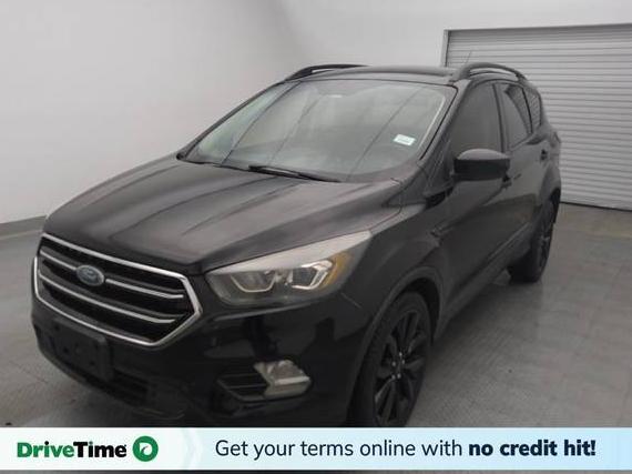 FORD ESCAPE 2017 1FMCU0GD7HUD10303 image