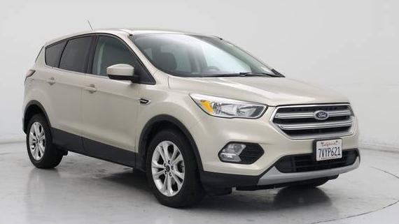 FORD ESCAPE 2017 1FMCU0GD9HUC39184 image