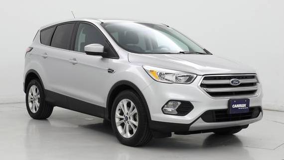 FORD ESCAPE 2017 1FMCU0GD0HUC20569 image