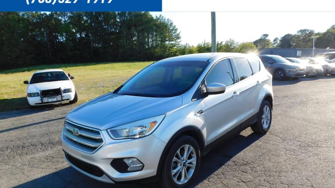 FORD ESCAPE 2017 1FMCU0G9XHUA51544 image