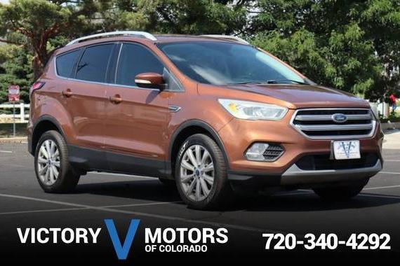 FORD ESCAPE 2017 1FMCU9J99HUB80405 image