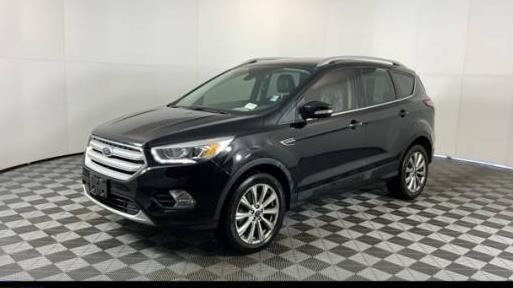 FORD ESCAPE 2017 1FMCU9J91HUC92132 image