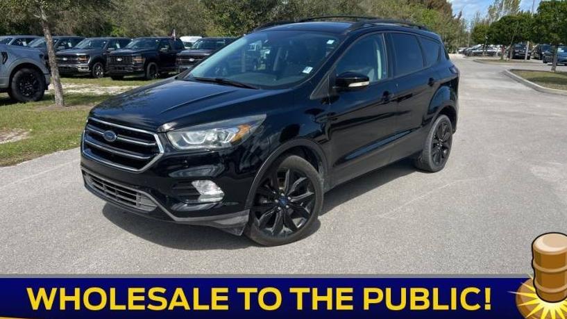 FORD ESCAPE 2017 1FMCU9JD6HUE03178 image