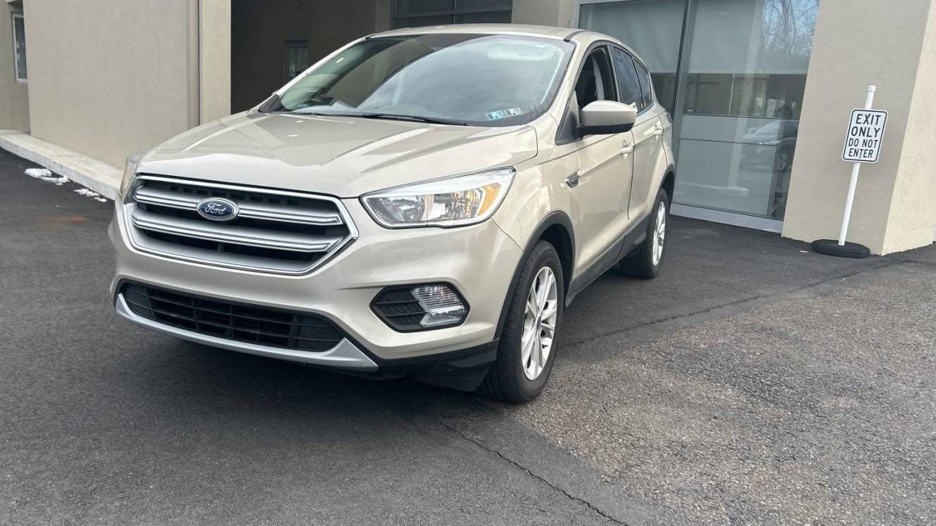 FORD ESCAPE 2017 1FMCU9GD4HUB12086 image