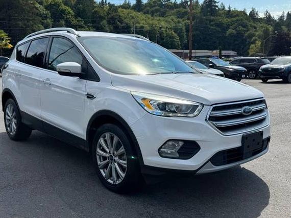 FORD ESCAPE 2017 1FMCU9JD4HUA15592 image