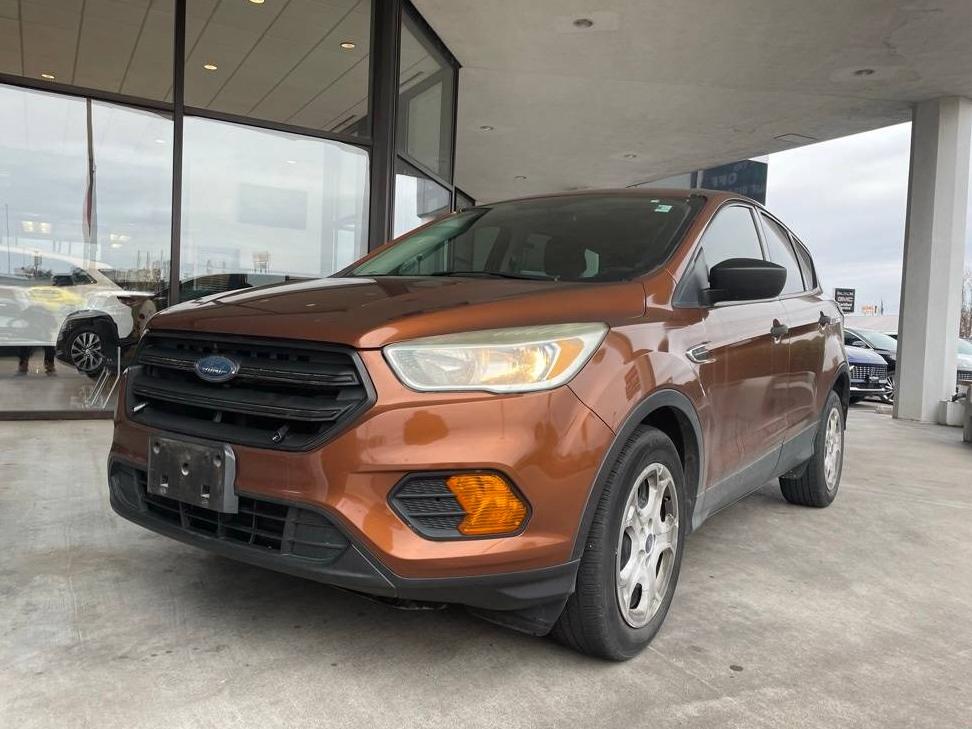 FORD ESCAPE 2017 1FMCU0F77HUC65701 image