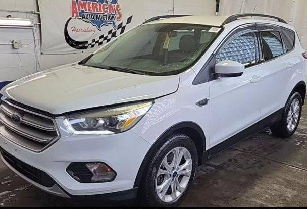 FORD ESCAPE 2017 1FMCU9GD7HUC98318 image