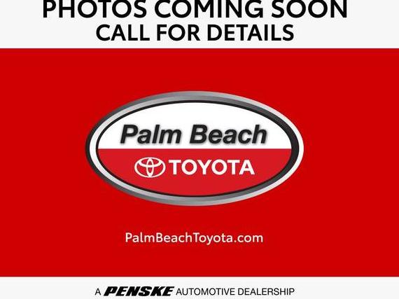 FORD ESCAPE 2017 1FMCU0F73HUA19650 image