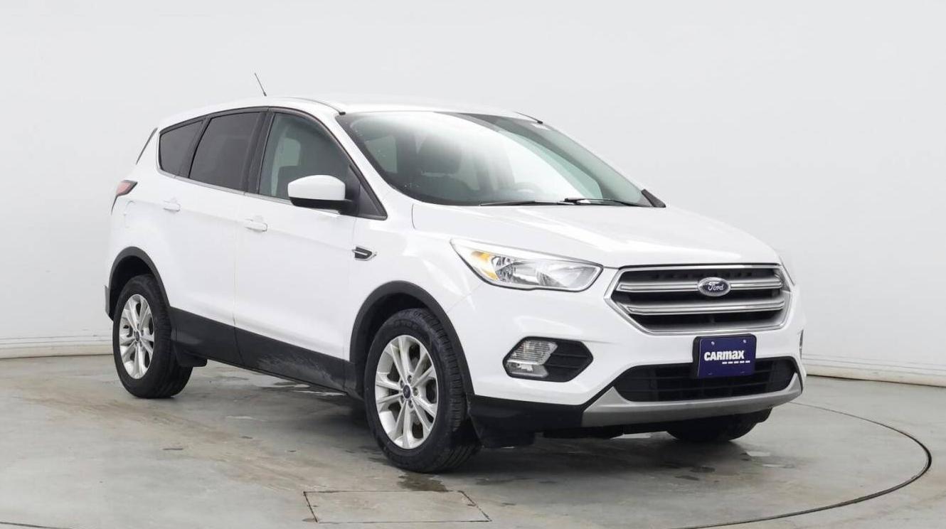 FORD ESCAPE 2017 1FMCU0GD2HUA58587 image