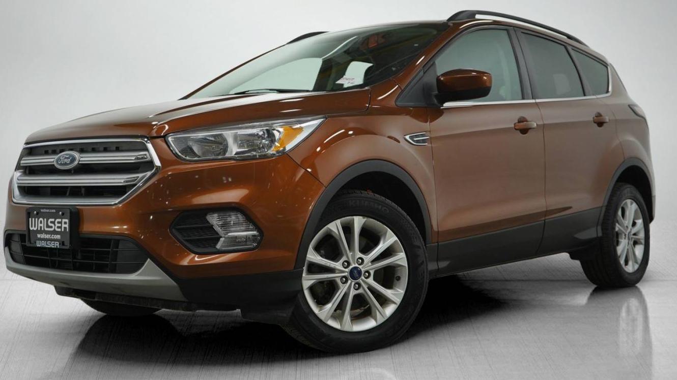 FORD ESCAPE 2017 1FMCU9GD0HUC34606 image