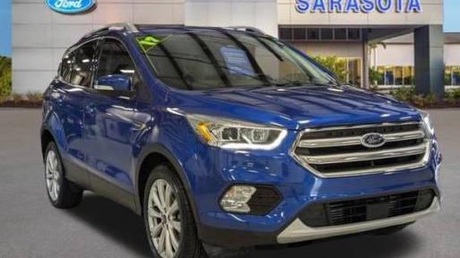 FORD ESCAPE 2017 1FMCU0J96HUD87362 image