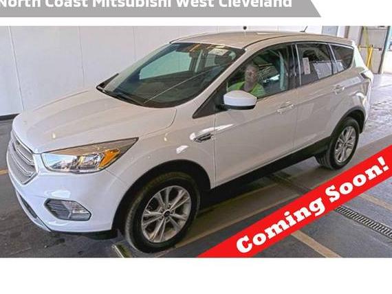 FORD ESCAPE 2017 1FMCU0GD6HUE69197 image