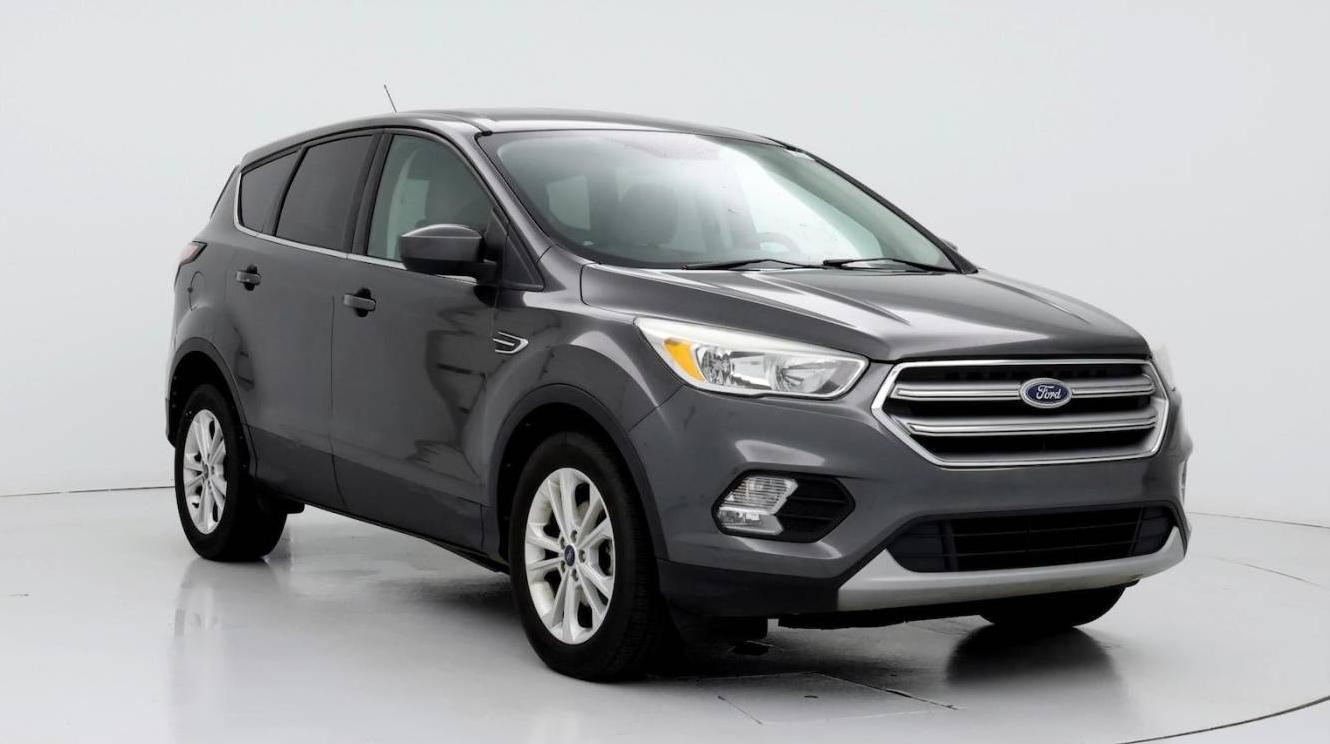 FORD ESCAPE 2017 1FMCU0GD2HUD15800 image