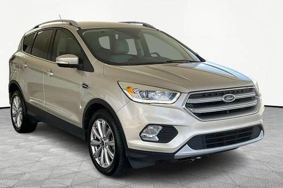FORD ESCAPE 2017 1FMCU0JD1HUB35622 image