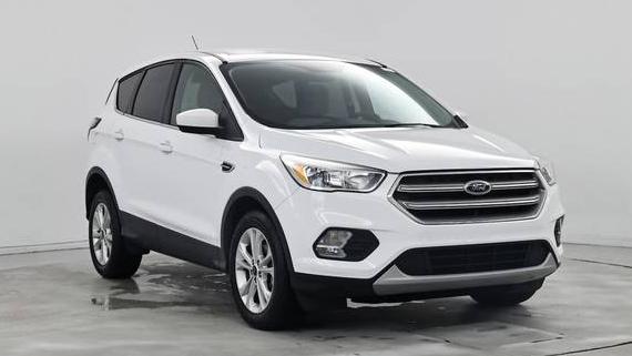FORD ESCAPE 2017 1FMCU0GD0HUE63864 image