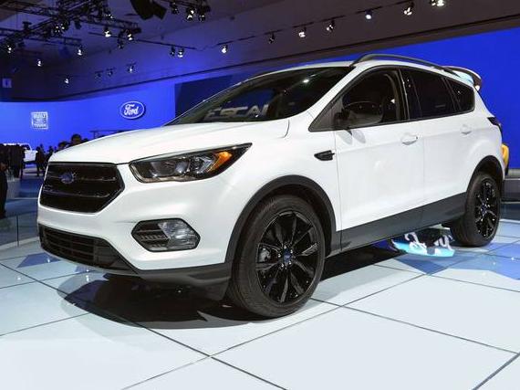 FORD ESCAPE 2017 1FMCU9J97HUE72957 image
